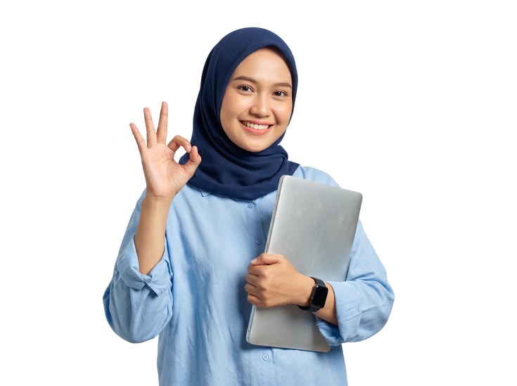 Tampil Fresh ke Kampus dengan Make Up Sederhana