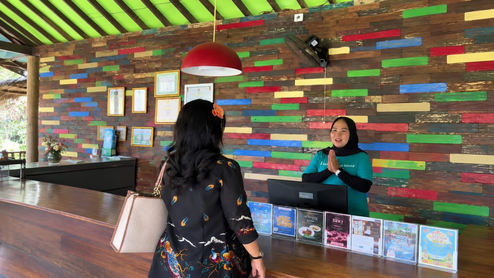 Sweetember Package, Cara Lebih Lengkap Menikmati Liburan di Avery Coconut Island Carita