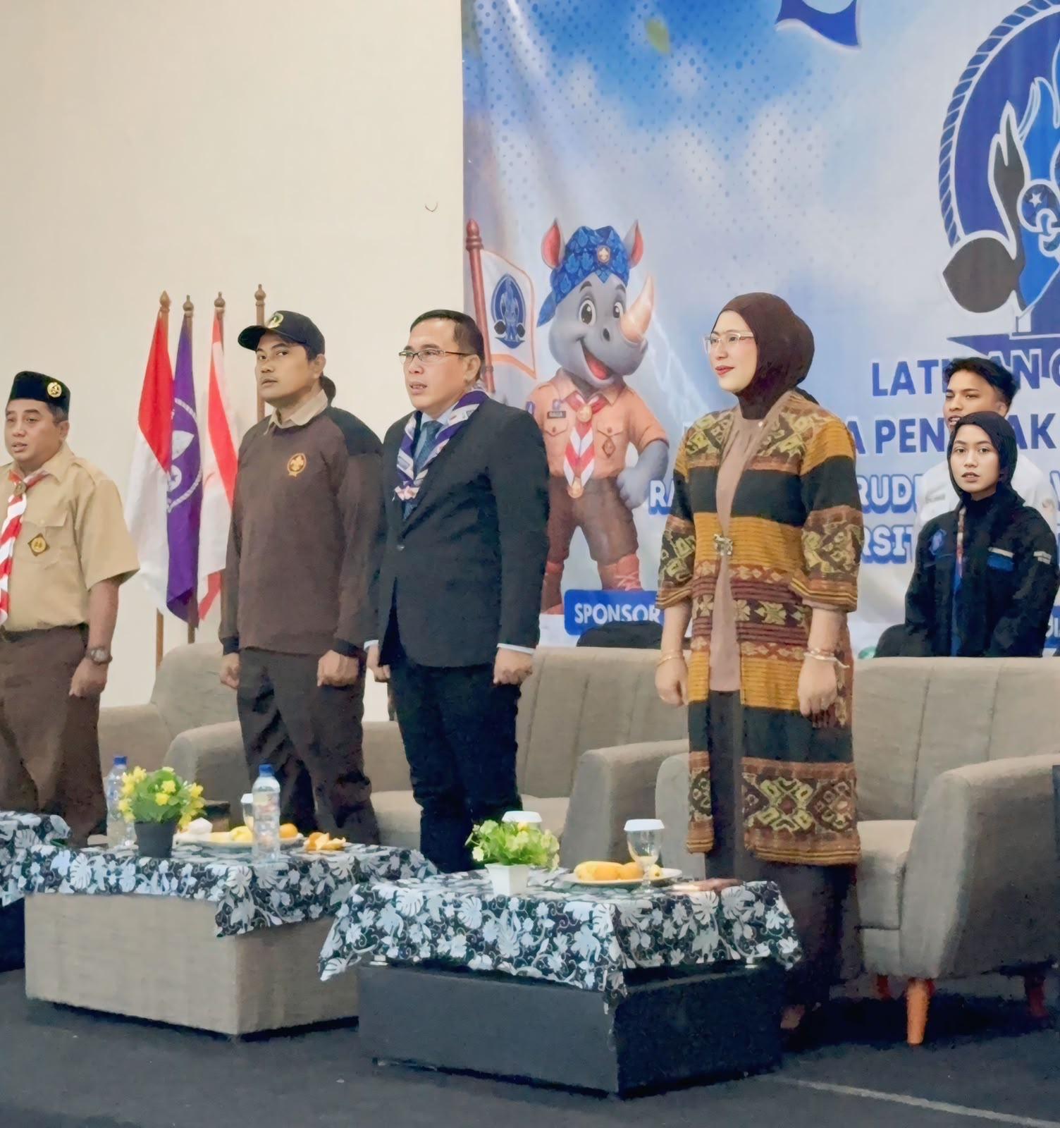 LAGAPRON II UNBAJA,  Seminar Personal Branding Bekali Kemampuan Anggota Pramuka
