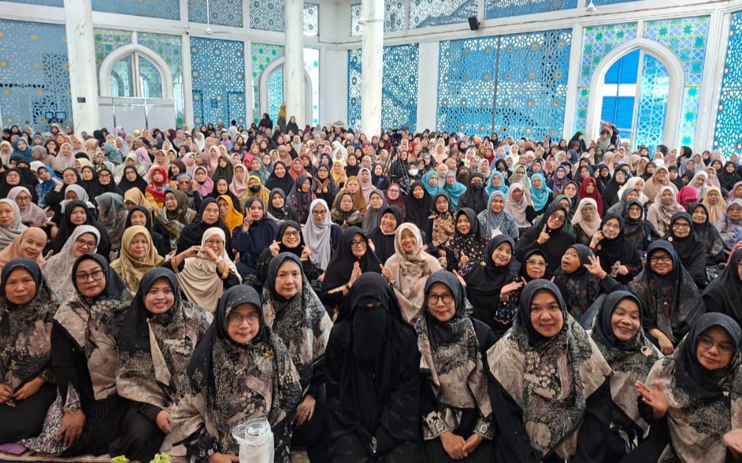 Umi Pipik Dian Irawati Gelar Safari Dakwah di Tangerang, Angkat Tema Ketangguhan Perempuan dan Kepedulian Anak Yatim
