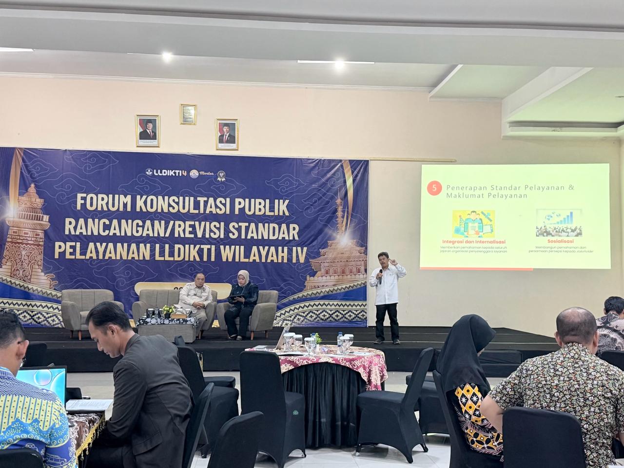 LLDIKTI Wilayah IV Perkuat Reformasi Birokrasi dan Transformasi Layanan Pendidikan Tinggi Melalui Forum Konsultasi Publik di UNBAJA